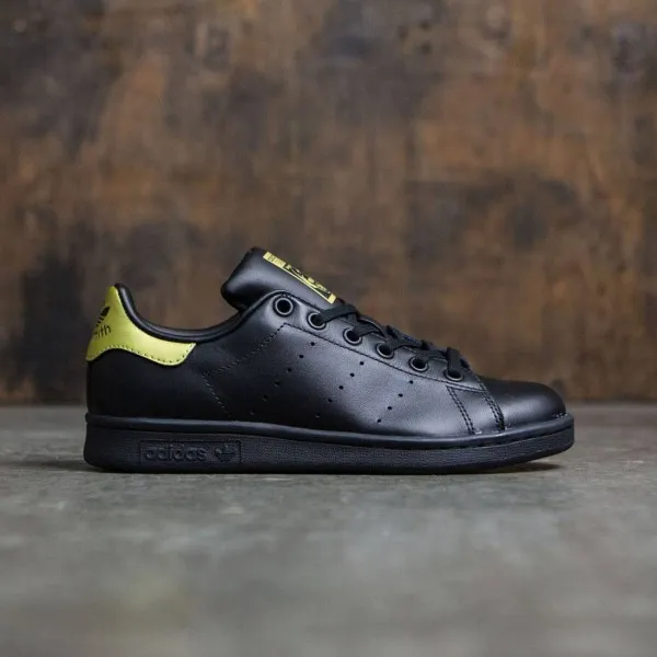 Adidas Big Kids Stan Smith (black / core black / gold metallic)