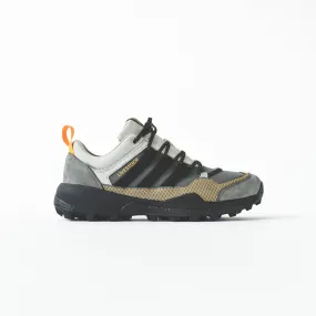 Adidas Consortium     x livestock terrex skychaser