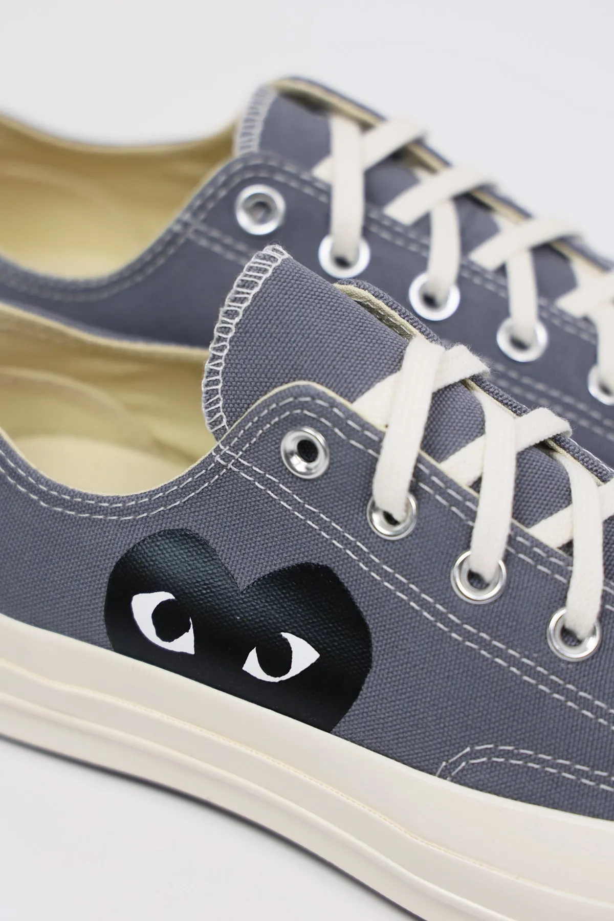 CdG PLAY x Converse Chuck Taylor Lo - Gray