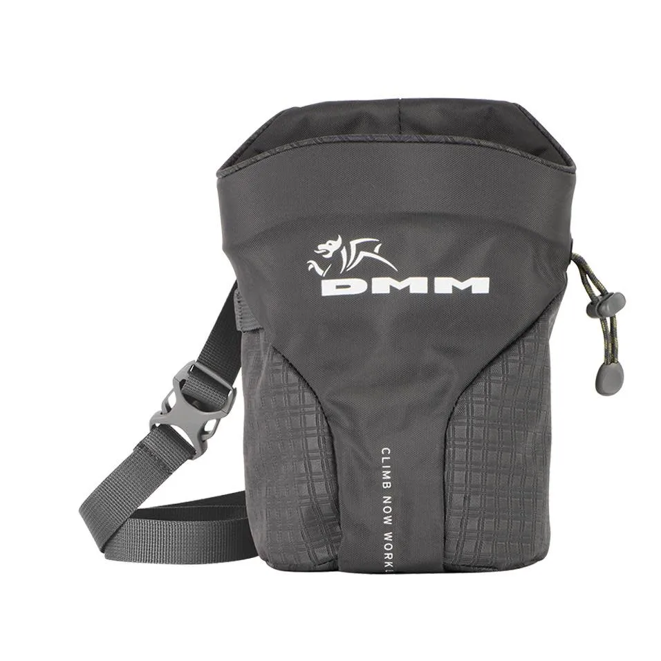 DMM Trad Chalk Bag Black | Buy DMM Trad Chalk Bag Black here | Outnorth