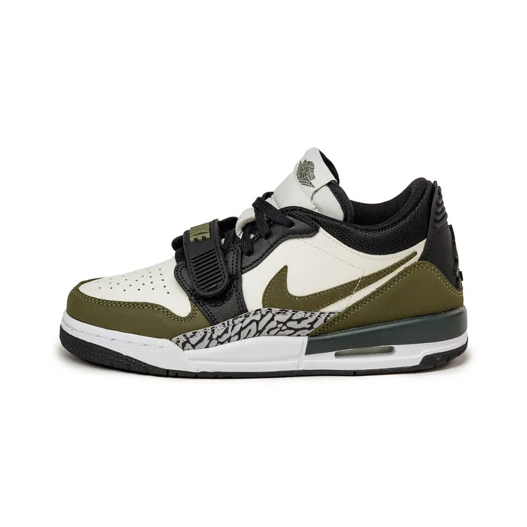 Nike Air Jordan Legacy 312 Low *GS* Sail / Medium Olive / Black / Wolf Grey