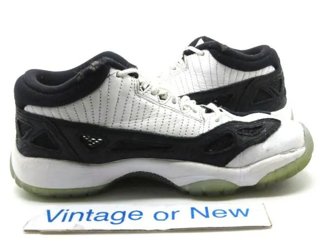 Nike Air Jordan XI 11 IE Low White Black Retro GS 2011 s...