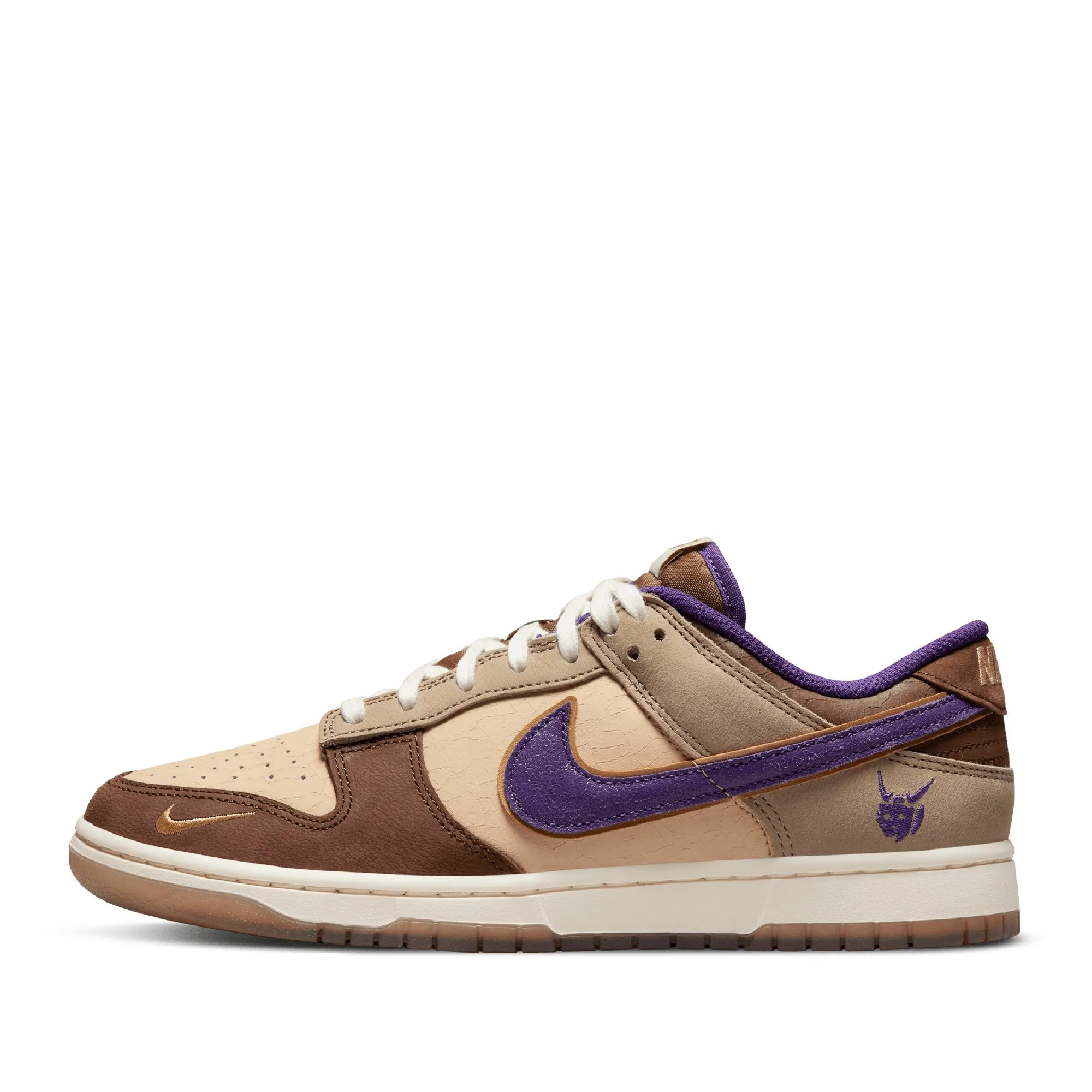 NIKE DUNK LOW PRM