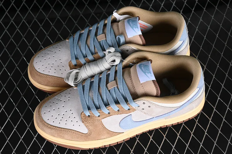 Nike SB Dunk Low Coconut Milk Light Armory Blue HF0106-100