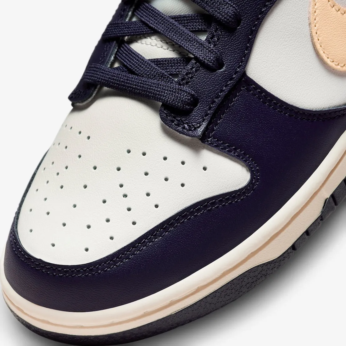 Nike SB Dunk Low Retro From Nike To You Sail Midnight Navy Coconut Milk FV8106-181