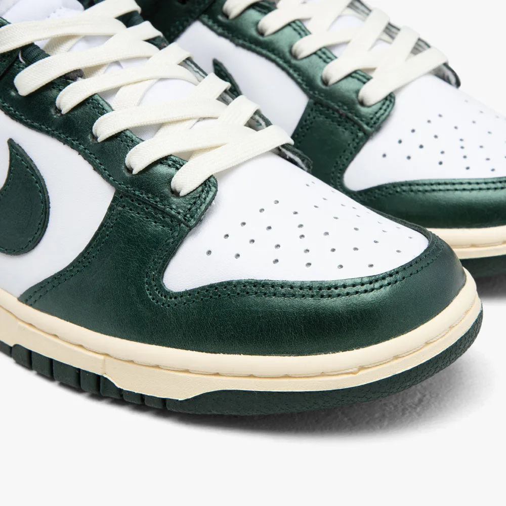 Nike Women's Dunk Low White / Pro Green - Coconut Milk