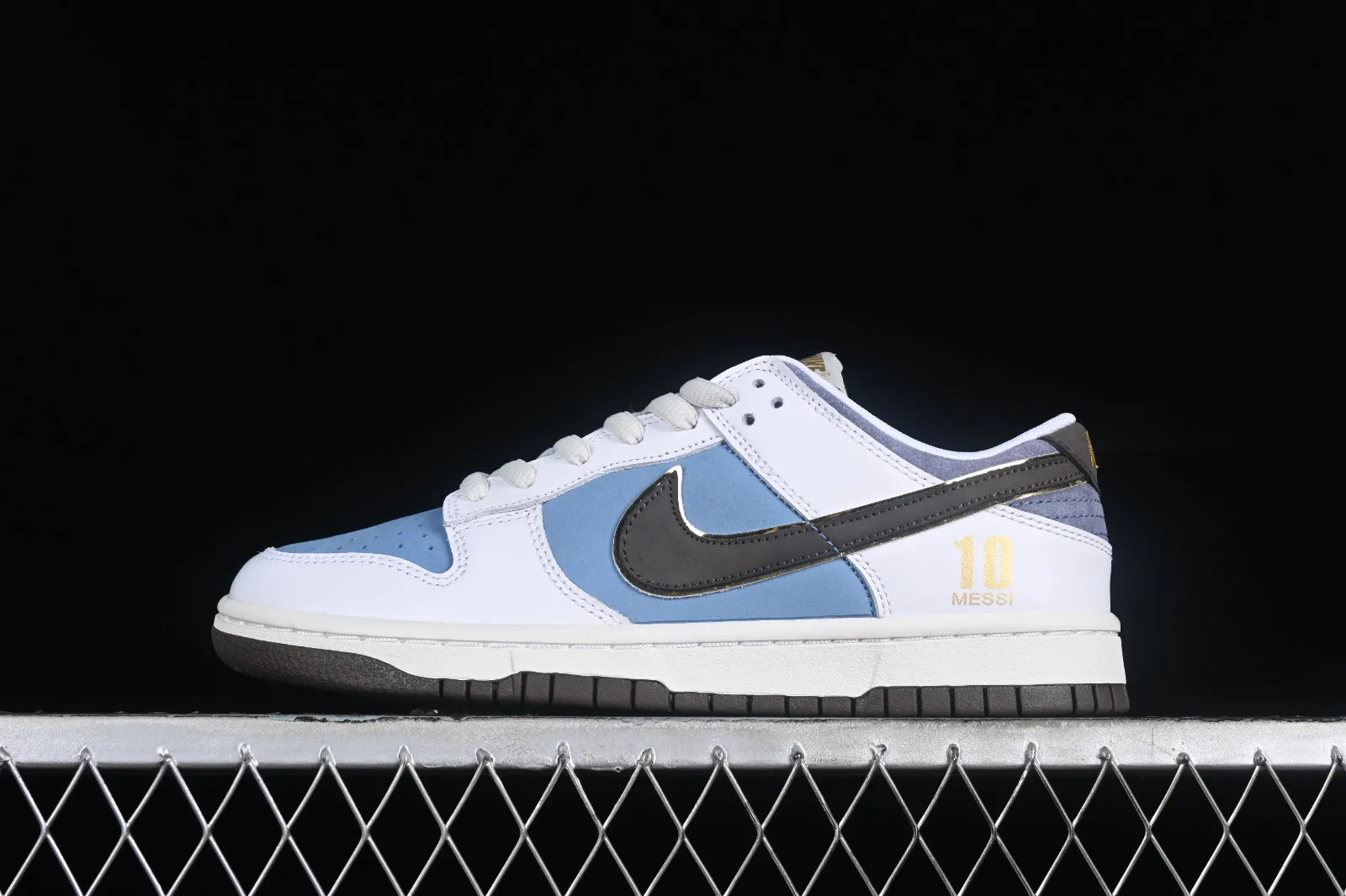 Otomo Katsuhiro x Nike SB Dunk Low Steamboy OST Blue Black White MS2022-886