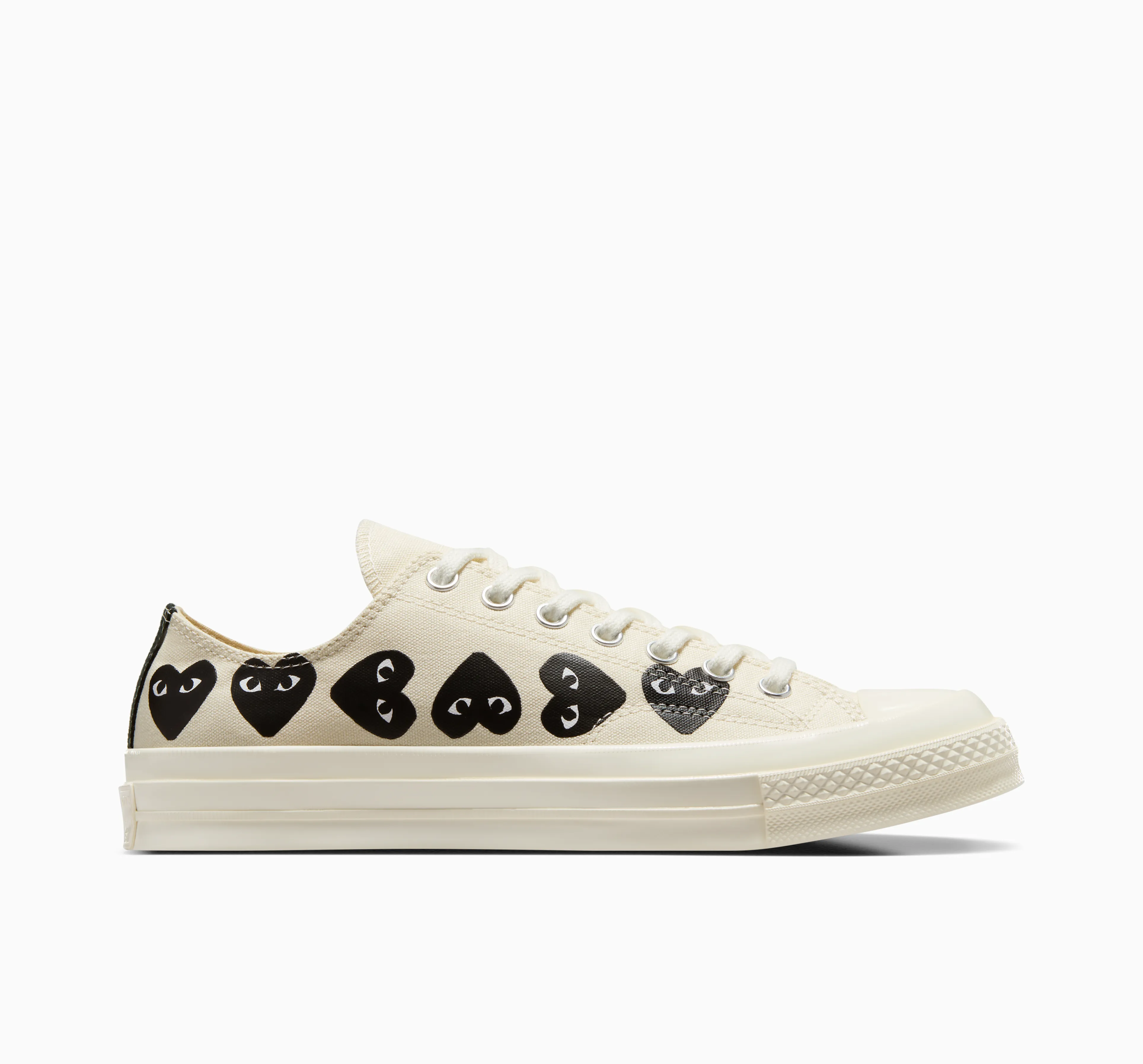 Play Comme des Garons x Converse Black Multi-Heart Chuck Taylor All Star '70 Low (White)