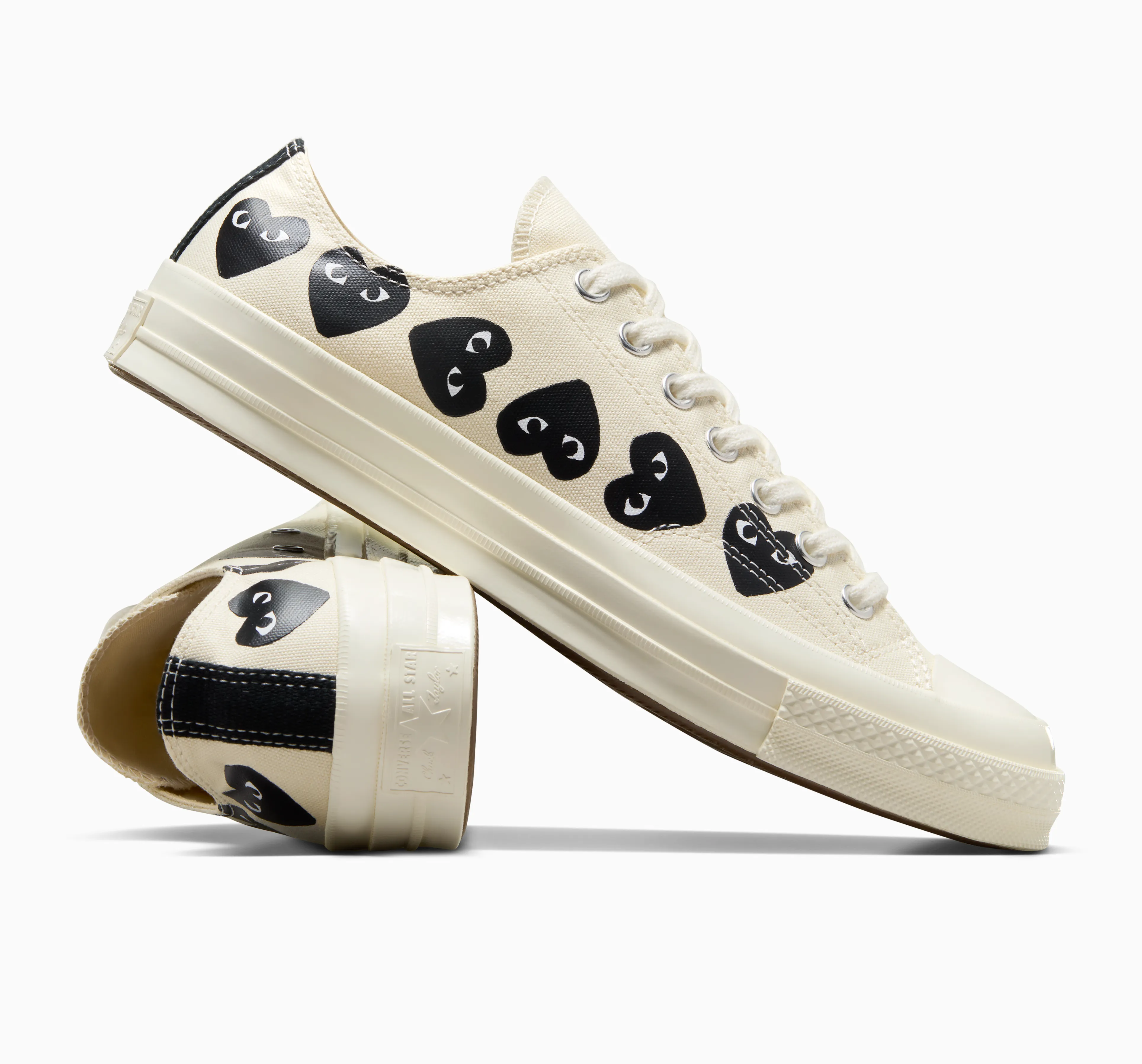 Play Comme des Garons x Converse Black Multi-Heart Chuck Taylor All Star '70 Low (White)