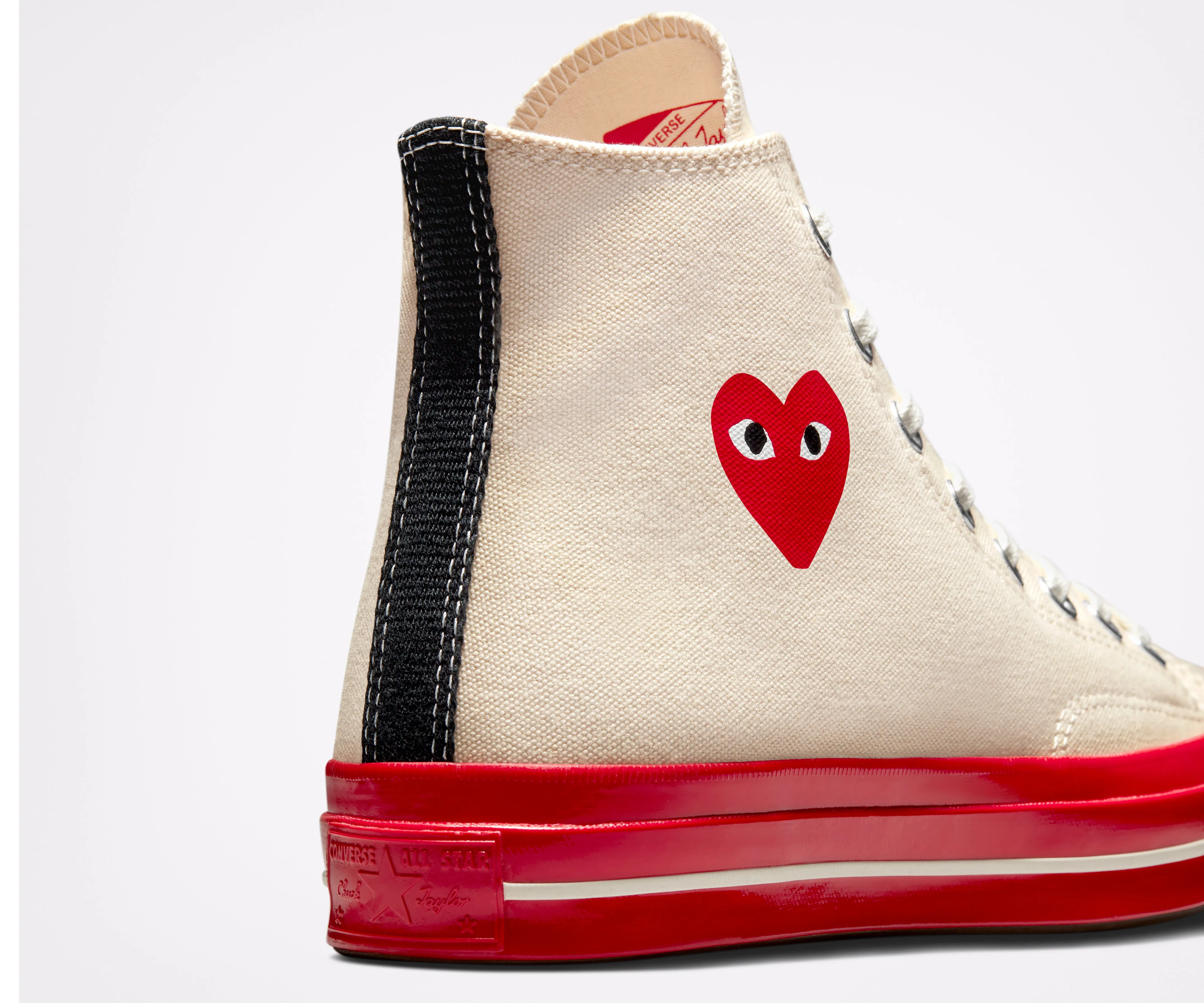 Play Comme des Garons x Converse Red Heart Chuck Taylor All Star '70 High (White)