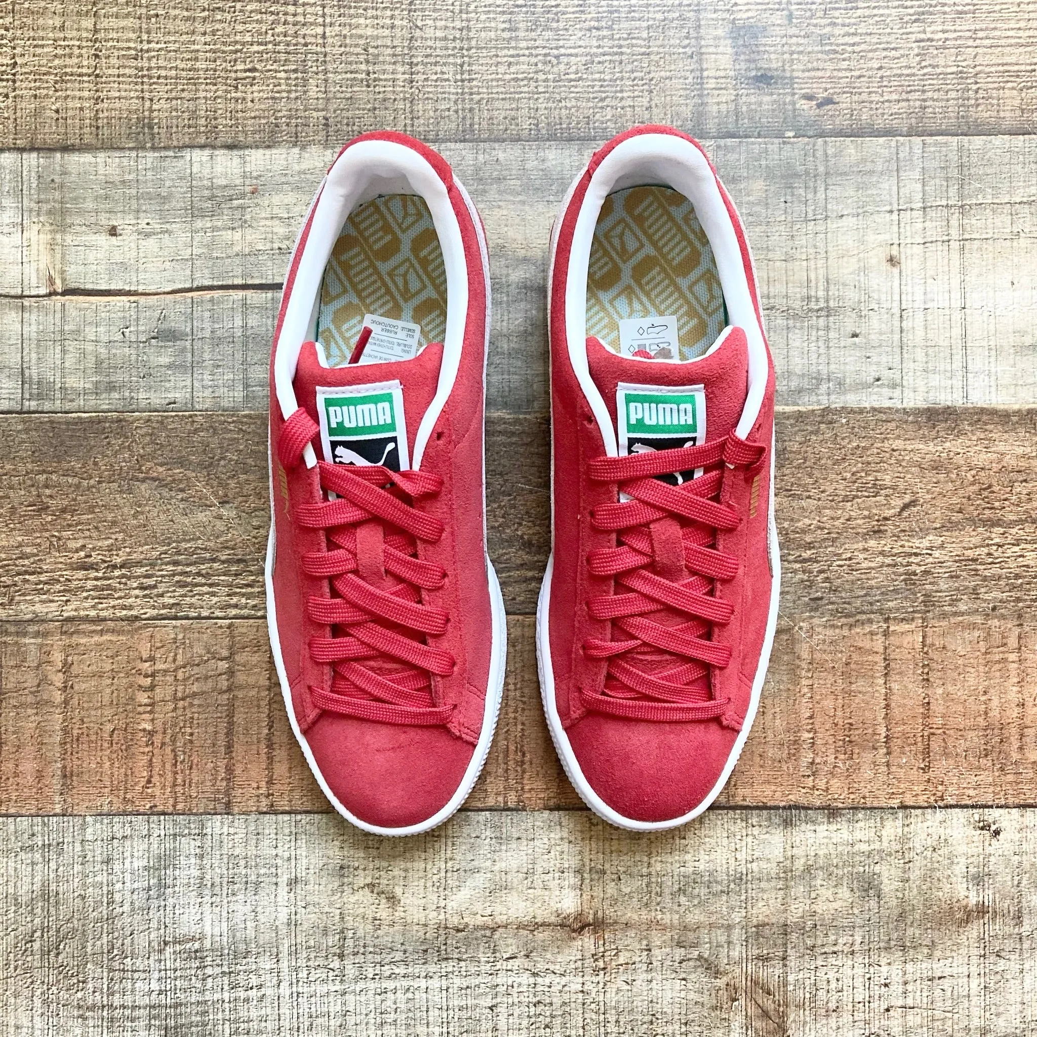 Puma Suede Classic XXI Red Sneakers- Size 6 (LIKE NEW)