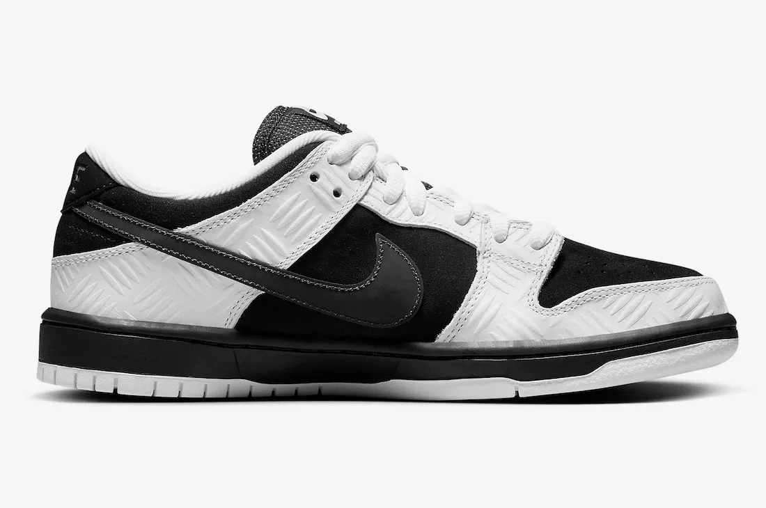 TIGHTBOOTH x Nike SB Dunk Low White Black Safety Orange FD2629-100